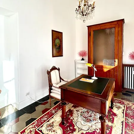 Mole Antonelliana Luxury Boutique Grandmaison Апартаменты *